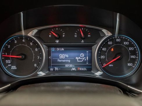 Used 2020 Chevrolet Equinox LT w/ Driver Convenience Package FWD image 13