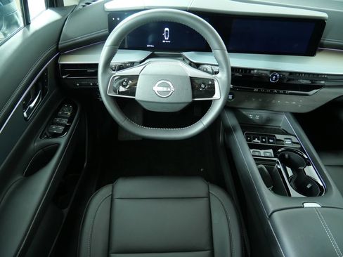 Used 2025 Nissan Murano SL w/ Cargo Package AWD/4WD image 19