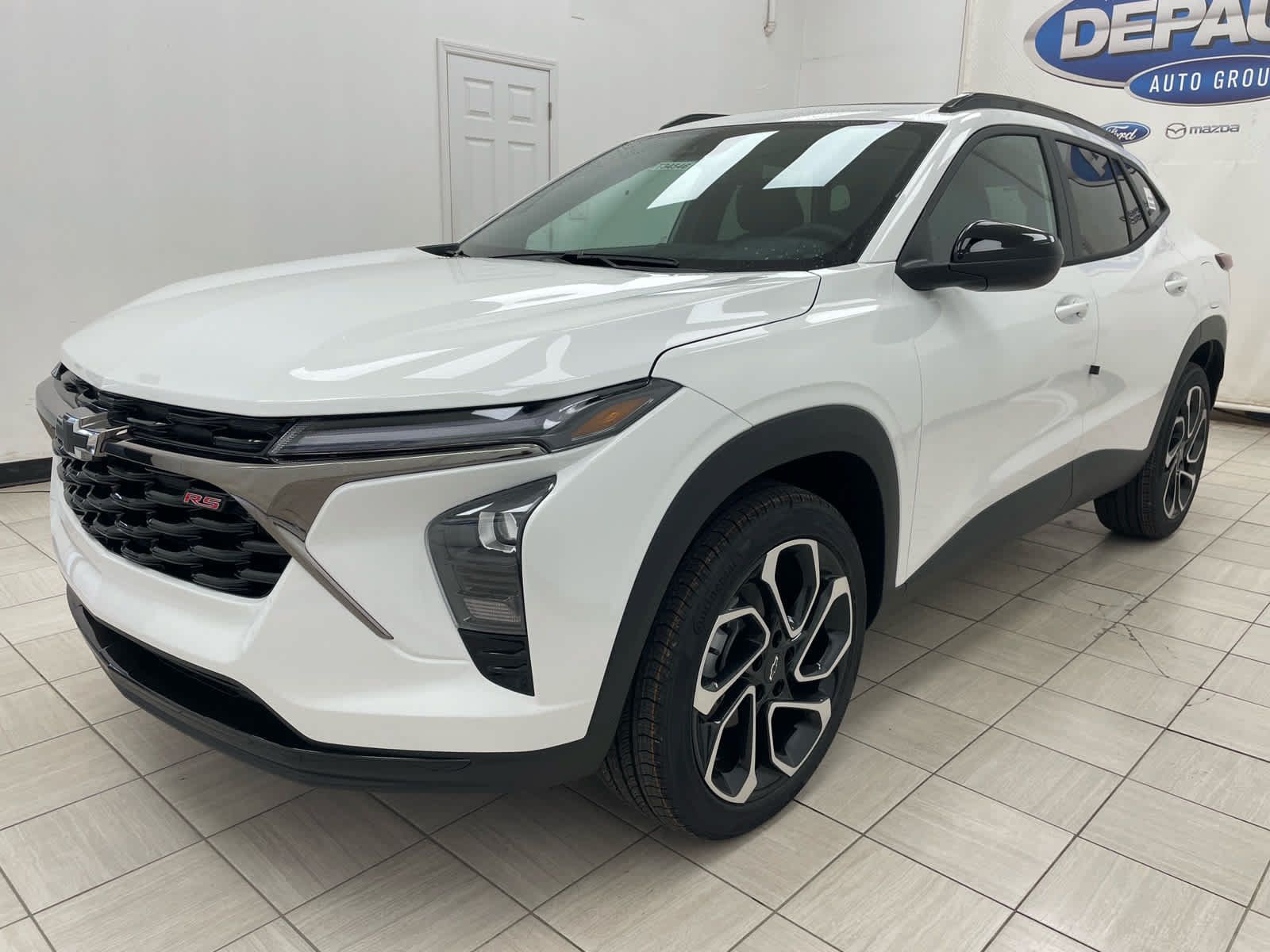 New 2026 Chevrolet Trax RS w/ Sunroof Package FWD image 18