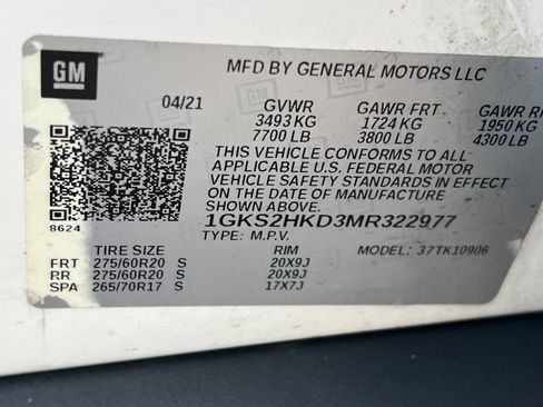 Used 2021 GMC Yukon XL AT4 w/ AT4 Premium Plus Package AWD/4WD image 26