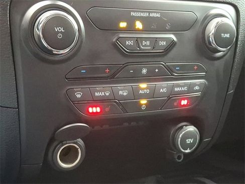 Used 2021 Ford Ranger Lariat w/ Equipment Group 501A High image 17