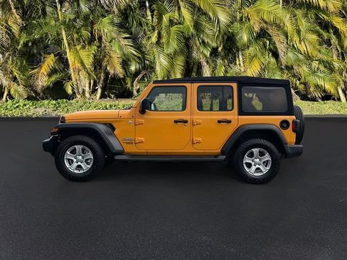 Used 2021 Jeep Wrangler Unlimited Sport AWD/4WD image 8