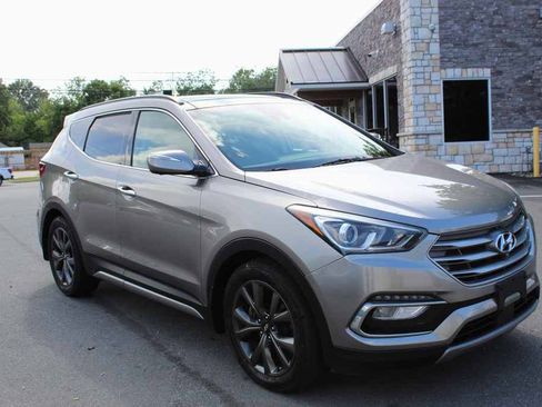 Used 2017 Hyundai Santa Fe Sport w/ 2.0T Ultimate Tech Package 05 AWD/4WD image 3