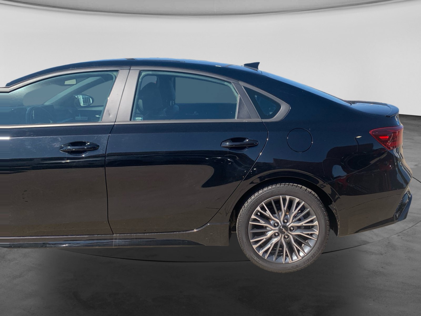 Used 2023 Kia Forte GT-Line FWD image 13