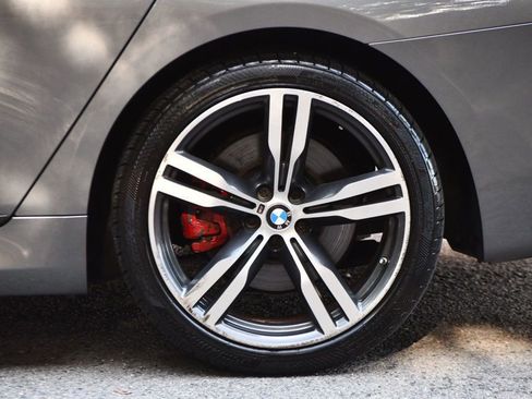 Used 2016 BMW 750i xDrive image 17