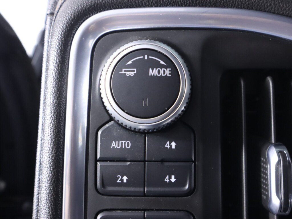 Used 2021 GMC Sierra 3500 AT4 w/ AT4 Premium Plus Package AWD/4WD image 10
