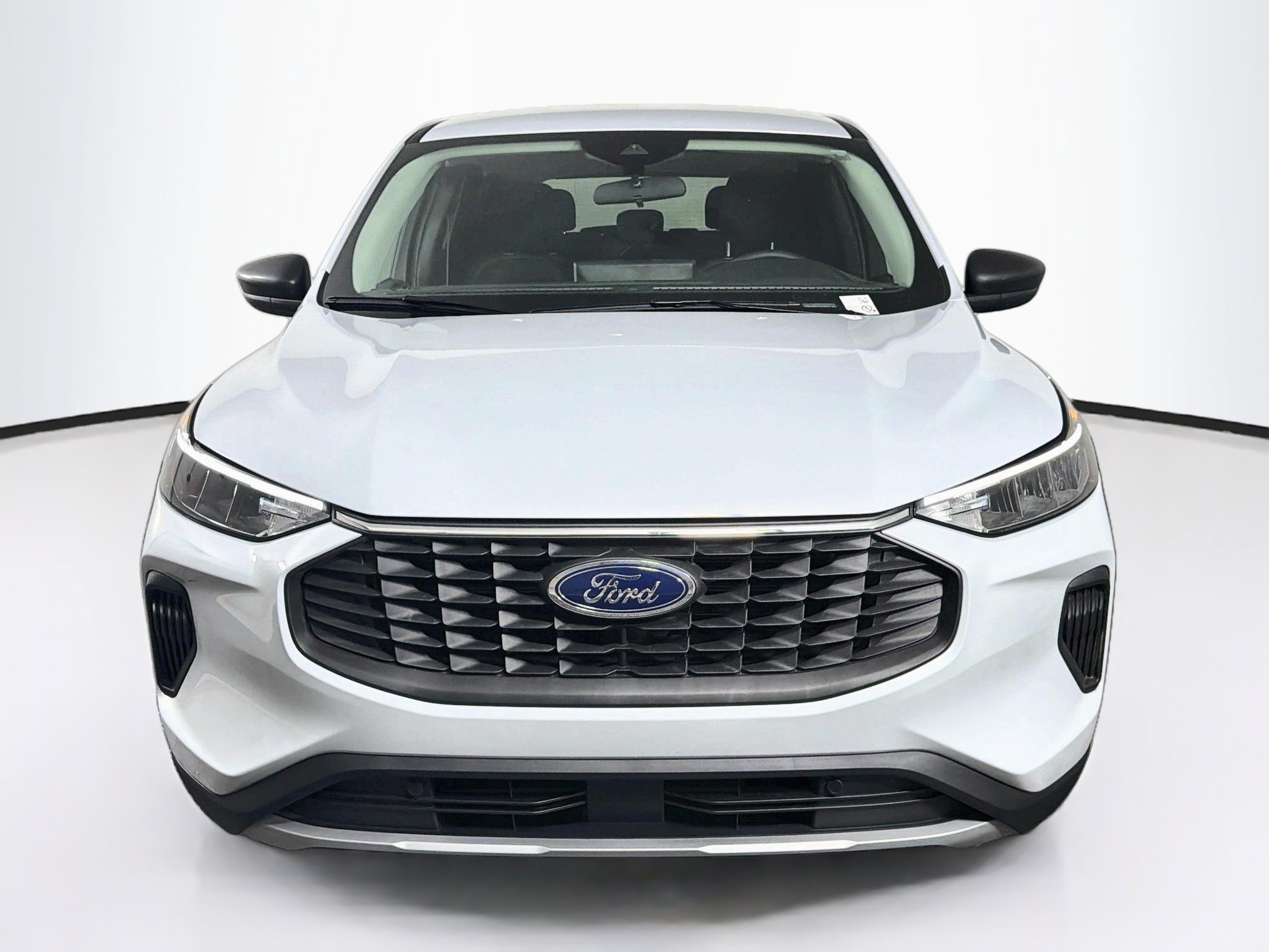 Used 2026 Ford Escape Active w/ Tech Pack #1 AWD/4WD image 2