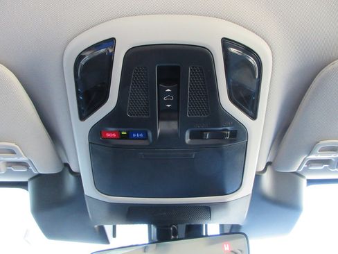 Used 2025 Subaru Legacy Touring XT image 19