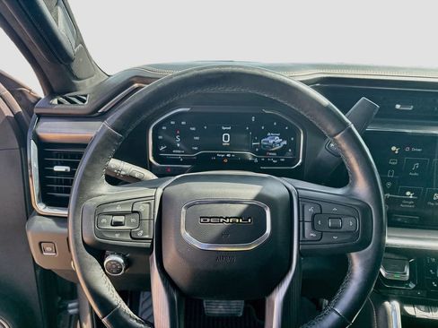 Used 2025 GMC Sierra 2500 Denali Ultimate w/ Max Trailering Package AWD/4WD image 14