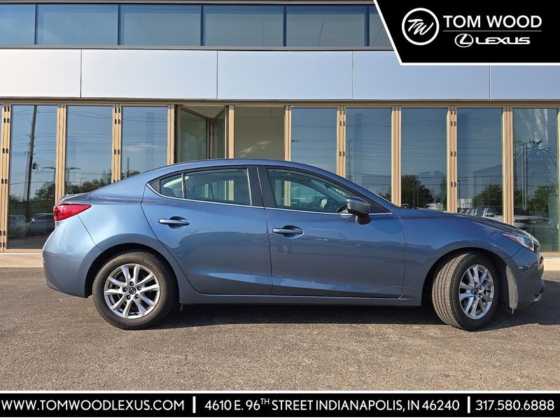 Used 2015 MAZDA MAZDA3 i Grand Touring image 1