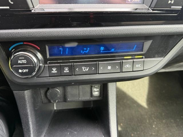 Used 2014 Toyota Corolla S FWD image 21