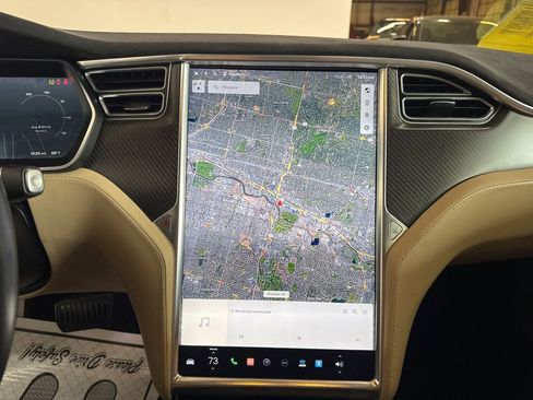 Used 2015 Tesla Model S 85D image 14