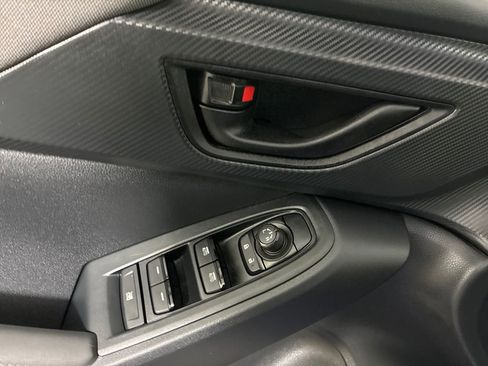 Certified 2025 Subaru Crosstrek 2.0i Premium w/ Convenience Package #2 image 14