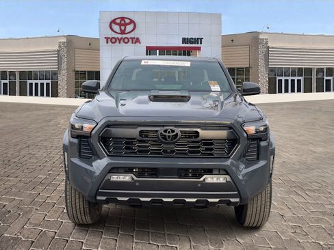 Certified 2024 Toyota Tacoma TRD Sport w/ TRD Sport Upgrade Package image 7