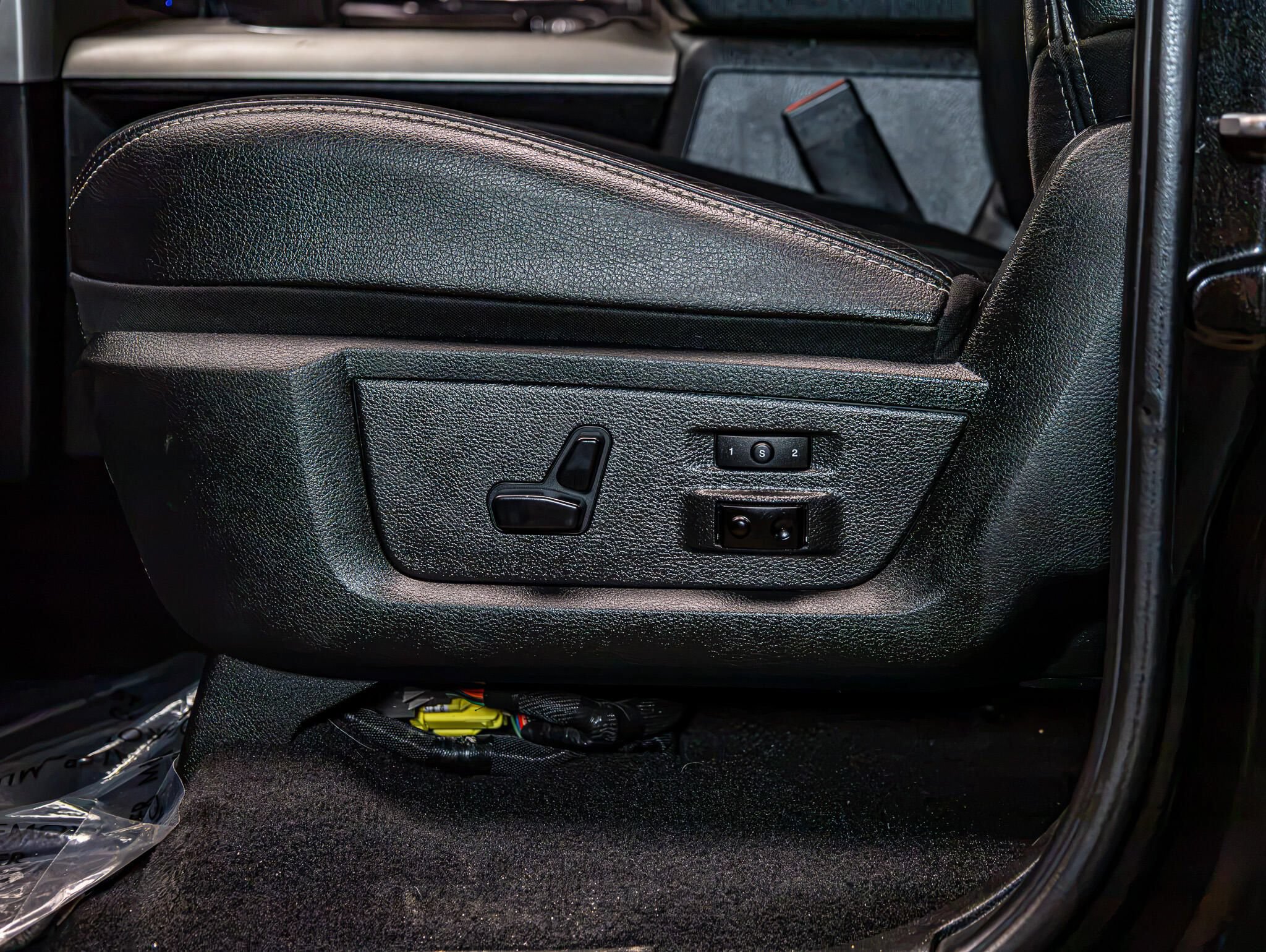 Used 2018 RAM 2500 Laramie w/ Convenience Group AWD/4WD image 17