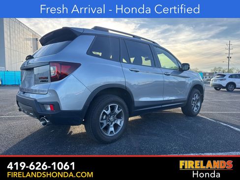 Used 2023 Honda Passport TrailSport image 6