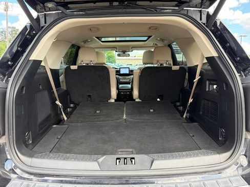 Used 2020 Ford Explorer Limited AWD/4WD image 13