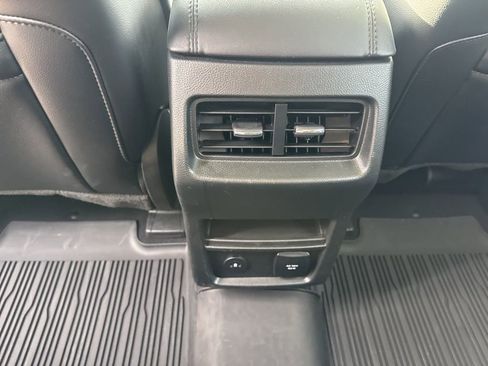 Used 2024 Ford Edge SEL w/ Convenience Package image 20