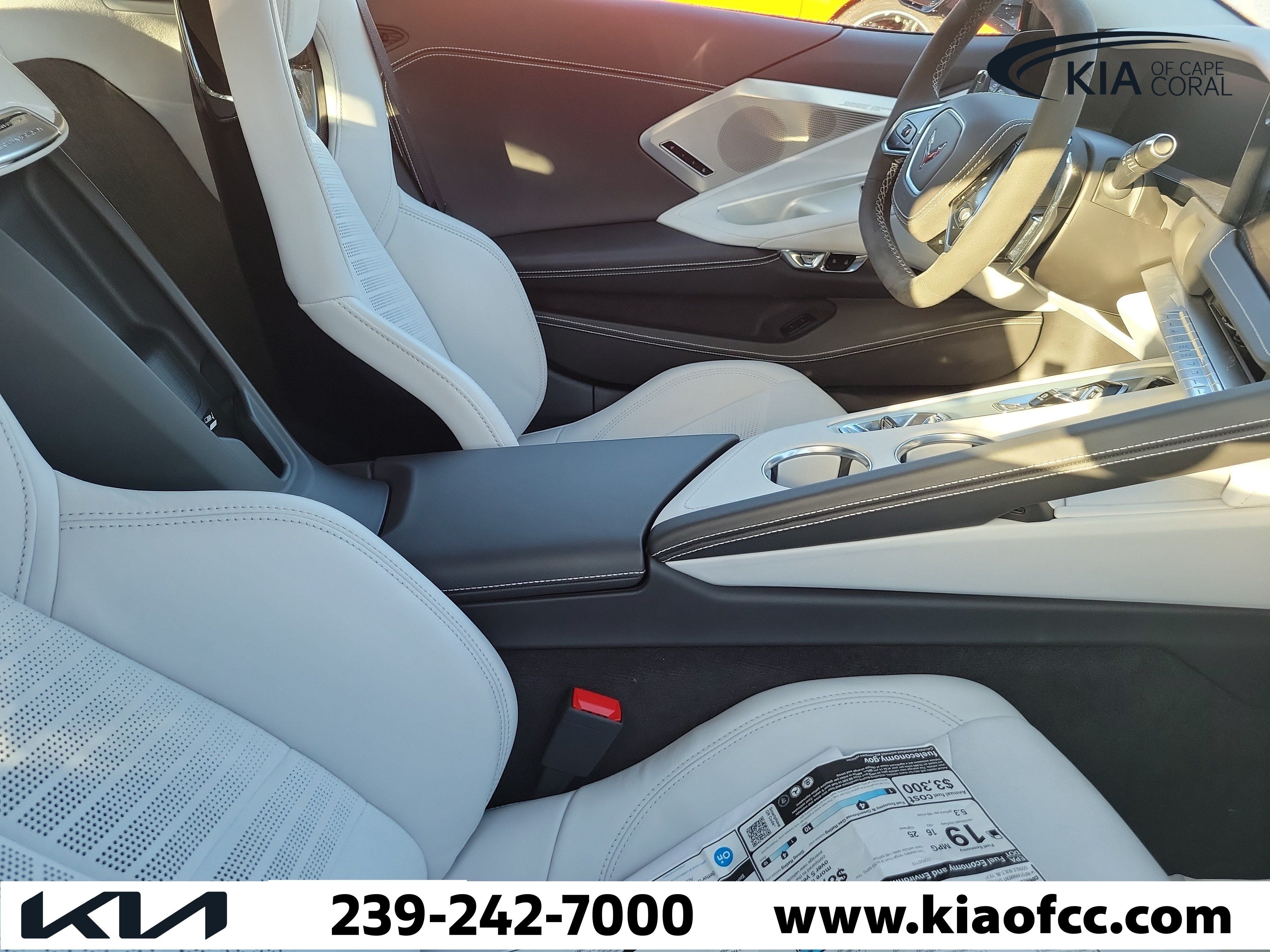 Used 2026 Chevrolet Corvette Stingray Premium Cpe w/ Z51 Performance Package RWD image 10