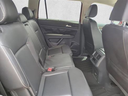 Used 2021 Volkswagen Atlas SE w/ Towing Package FWD image 20