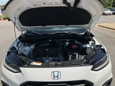 Certified 2024 Honda HR-V Sport image 16