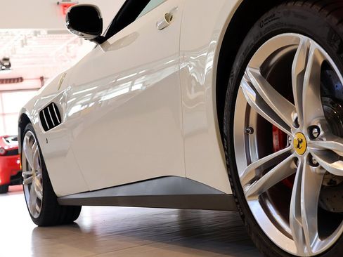 Certified 2018 Ferrari GTC4Lusso V12 image 69