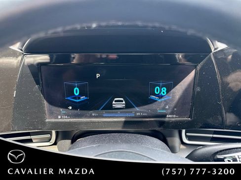 Used 2022 Hyundai Elantra SEL w/ Convenience Package FWD image 15
