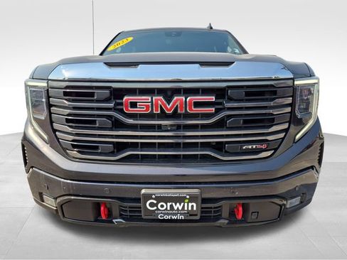 Used 2023 GMC Sierra 1500 AT4 w/ Technology Package AWD/4WD image 4