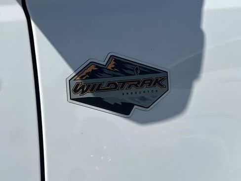 Used 2023 Ford Bronco Wildtrak image 9