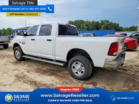 Used 2017 RAM 2500 Tradesman w/ Chrome Appearance Group AWD/4WD image 3