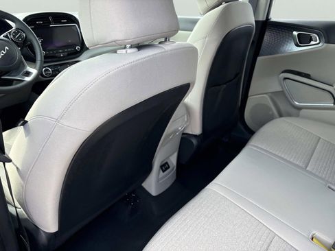 New 2025 Kia Soul EX image 17