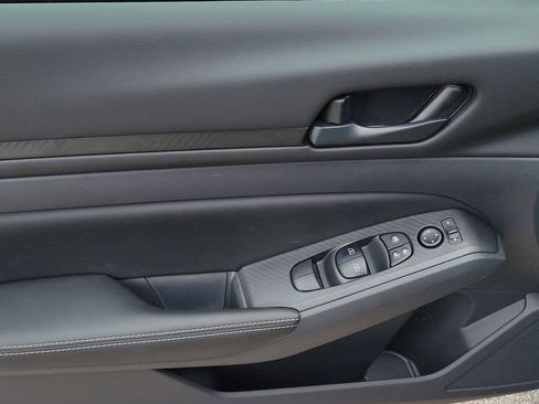 New 2026 Nissan Altima 2.5 SV FWD image 21