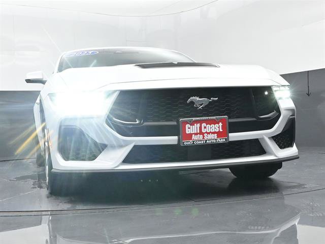 Used 2025 Ford Mustang GT Premium RWD image 27