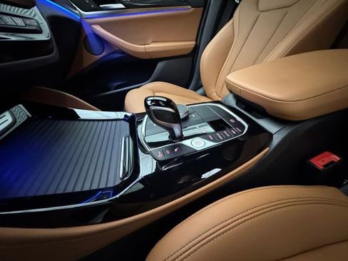 Used 2024 BMW X4 M40i w/ Premium Package image 28