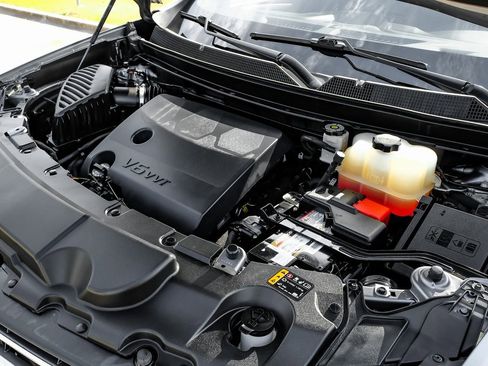 Used 2020 Chevrolet Traverse Premier image 58