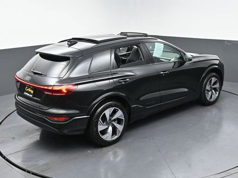 Used 2025 Audi Q6 e-tron Premium Plus w/ Premium Plus image 44