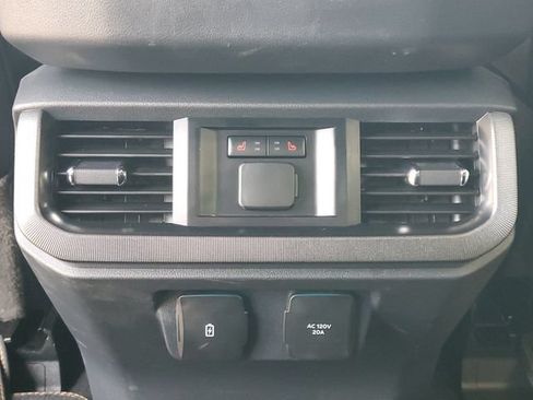 Certified 2023 Ford F150 Platinum w/ Equipment Group 701A High AWD/4WD image 33