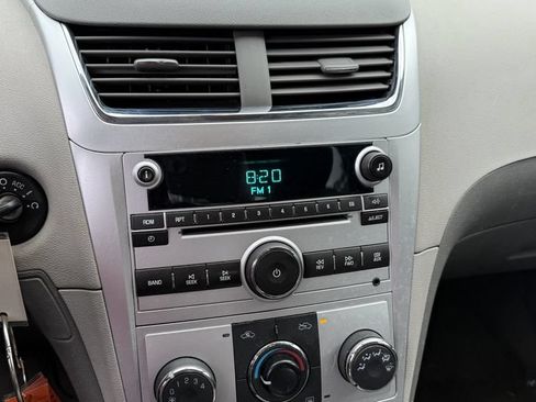Used 2012 Chevrolet Malibu LS FWD image 4