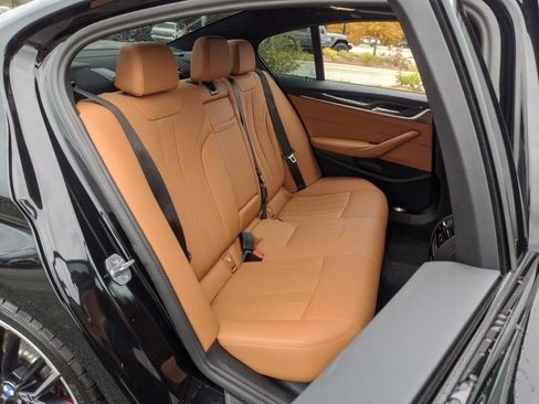 Used 2023 BMW 530i w/ M Sport Package image 41