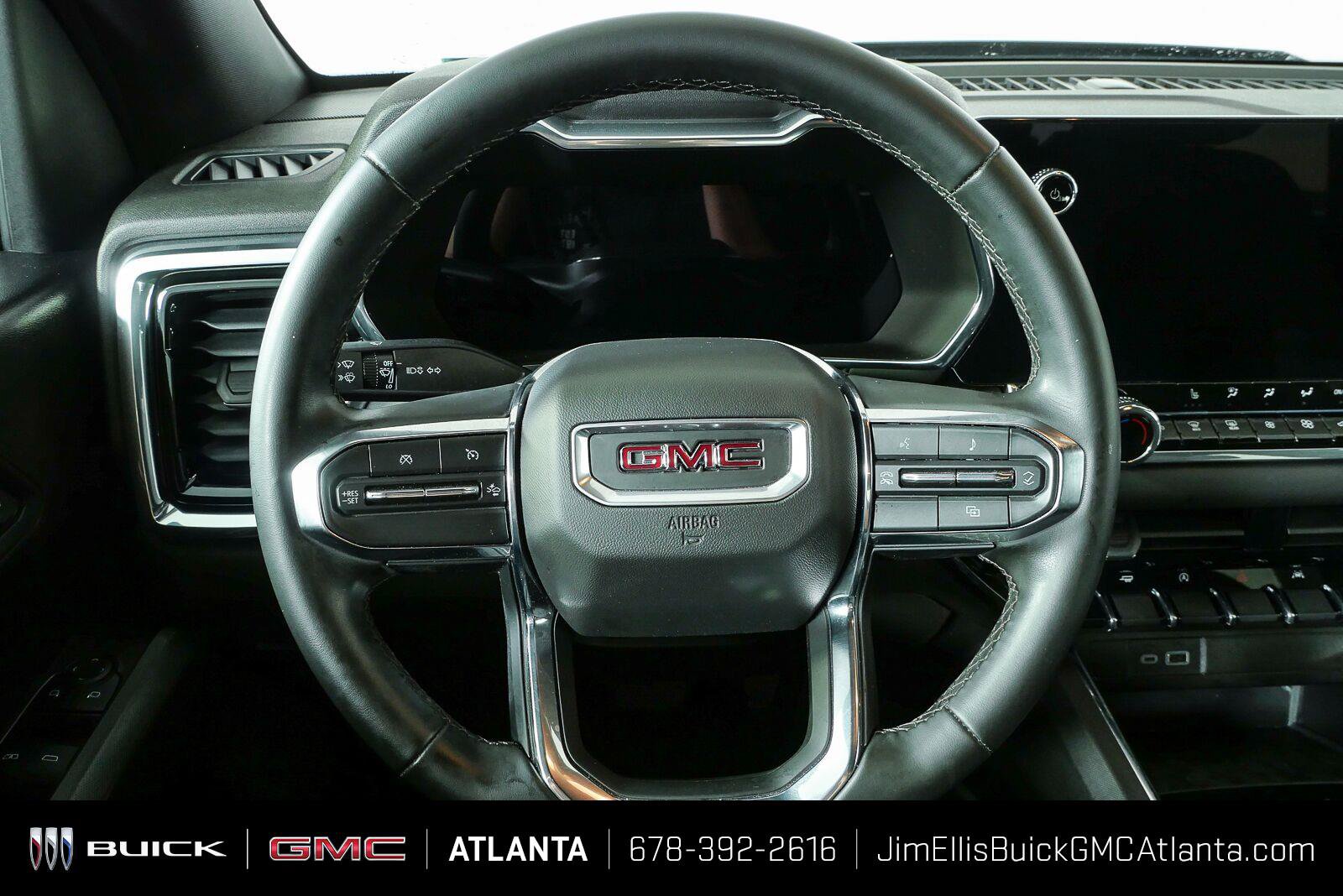Used 2025 GMC Canyon Elevation w/ Convenience Package RWD image 9
