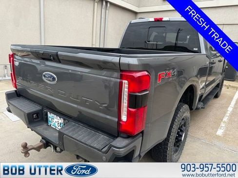 Used 2023 Ford F250 XL w/ STX Appearance Package image 3