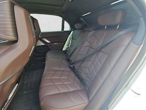 Certified 2024 BMW 760i xDrive image 17