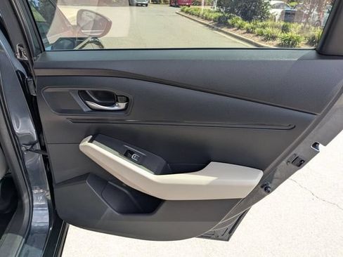 Certified 2024 Honda Accord EX image 37