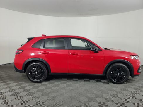 New 2026 Honda HR-V Sport image 3