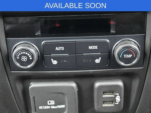 Used 2021 Buick Enclave Avenir w/ Avenir Technology Package AWD/4WD image 38