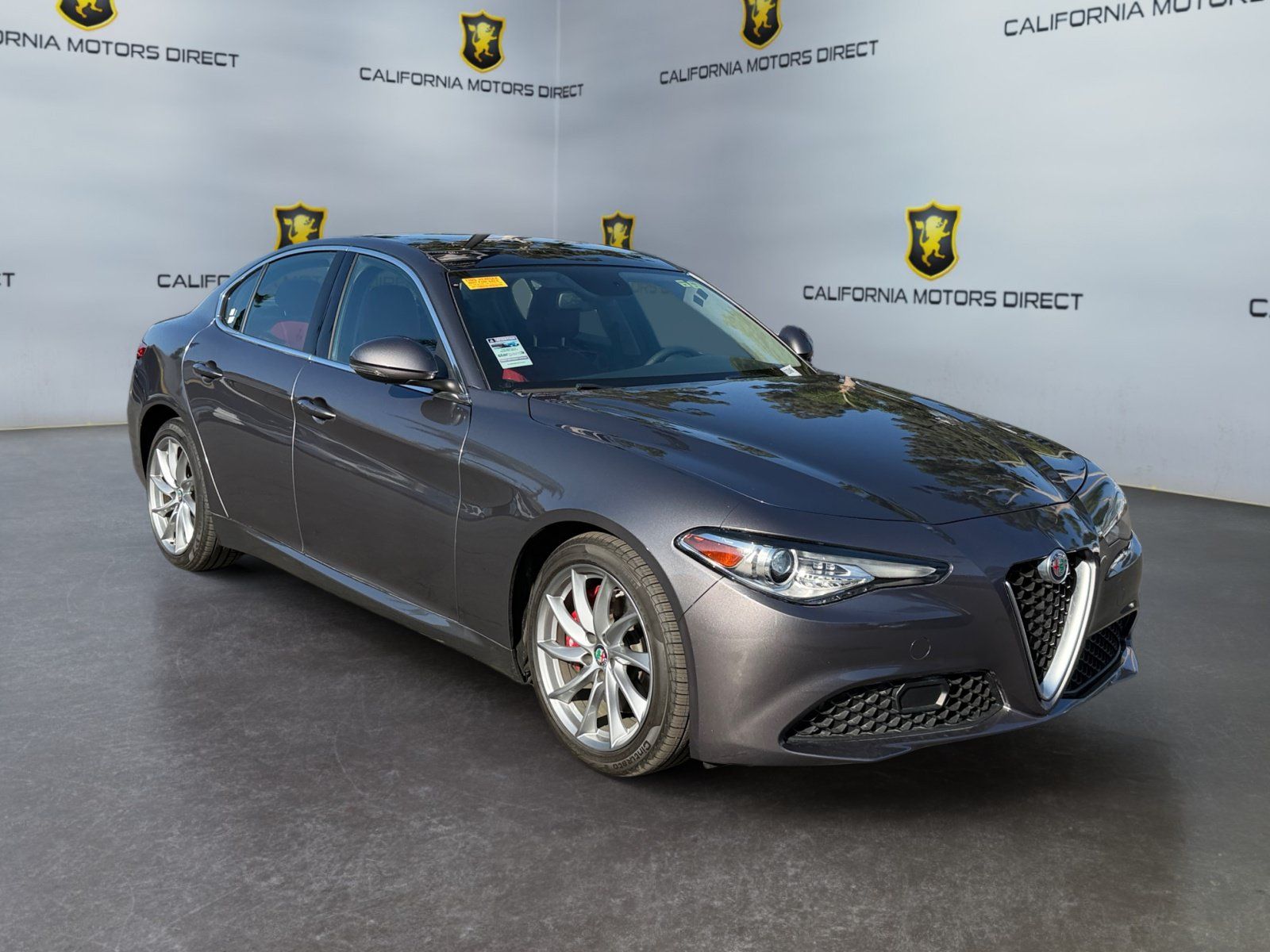 Used 2019 Alfa Romeo Giulia RWD image 7