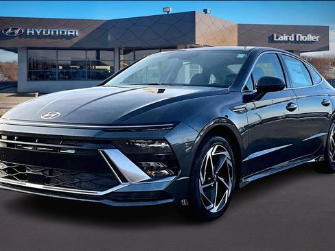 New 2026 Hyundai Sonata SEL image 1