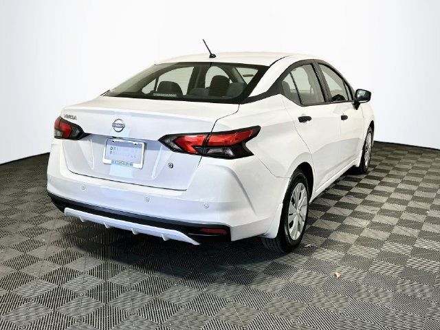 Used 2024 Nissan Versa S w/ Trunk Package FWD image 8