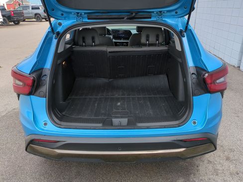 Certified 2025 Chevrolet Trax ACTIV w/ Driver Confidence Package FWD image 25
