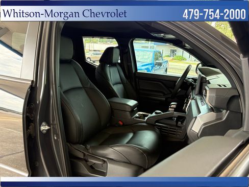 Used 2025 Toyota Tacoma SR5 AWD/4WD image 30